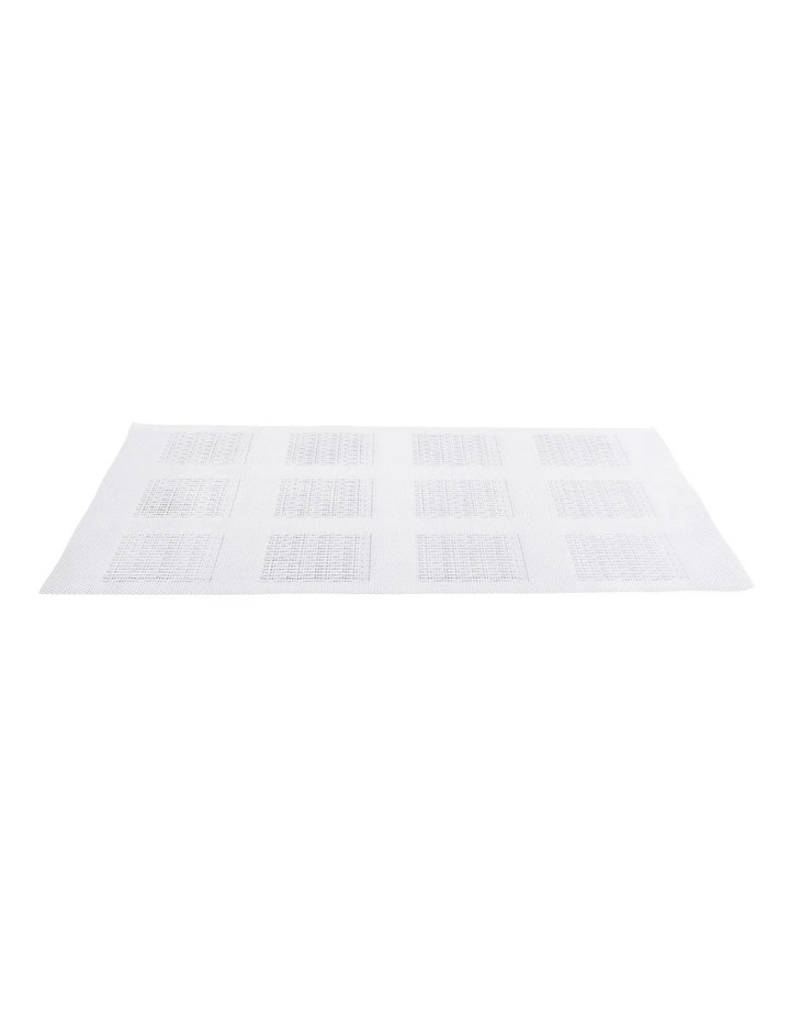 Placemat 45x30cm in White Squares image 2