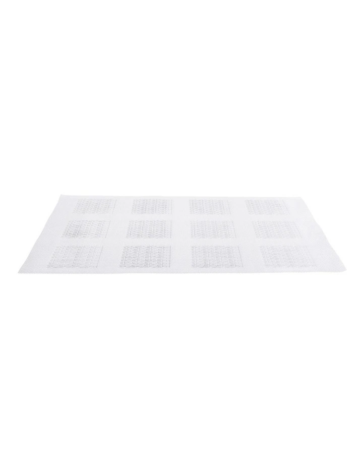 Placemat 45x30cm in White Squares image 2