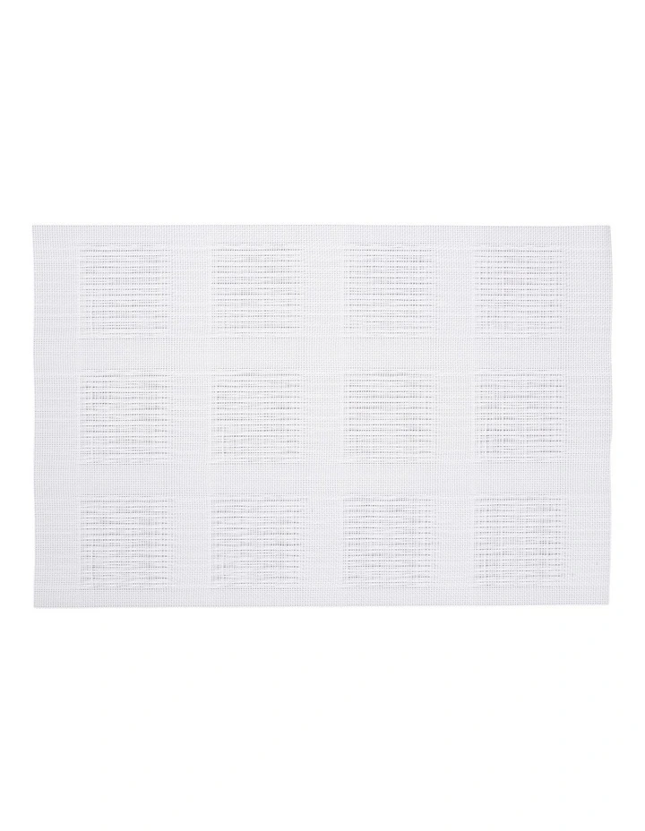Placemat 45x30cm in White Squares image 3