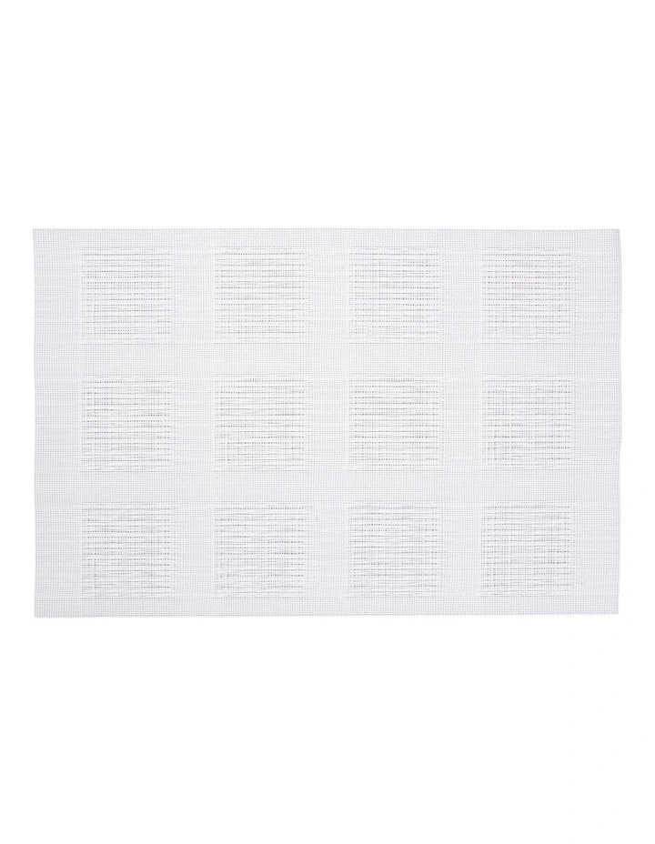 Placemat 45x30cm in White Squares image 3
