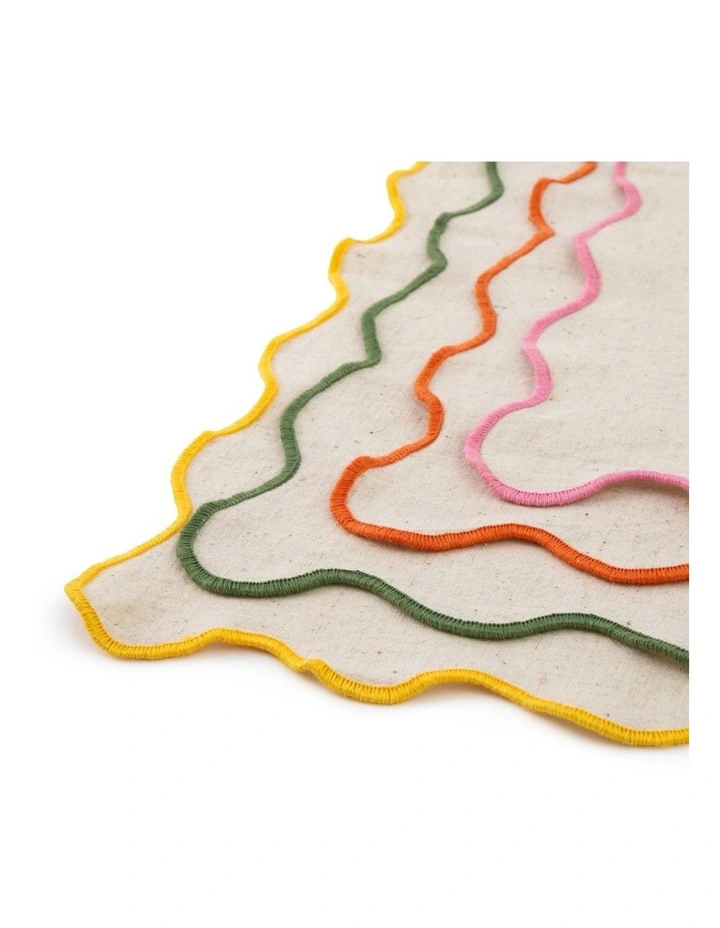 Big Love Neat Napkins Set Of 4 in Cream image 2