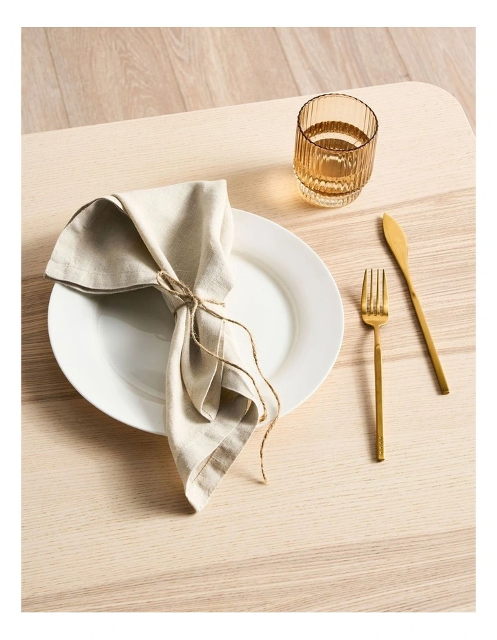 Nimes Washed European Linen Napkin Set of 4 in Natural image 3