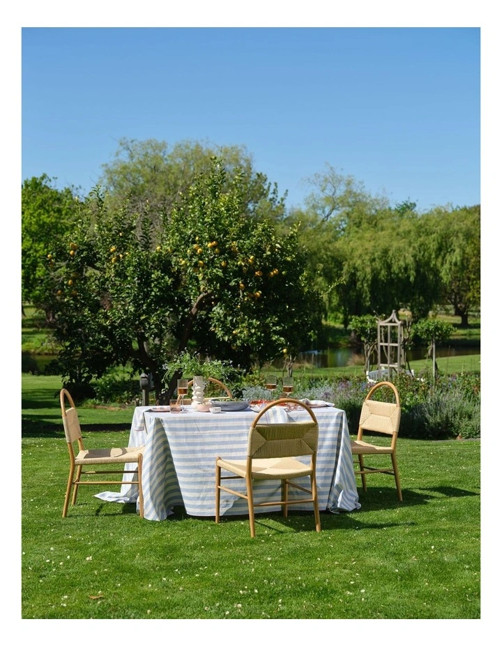 Como Tablecloth 150x175cm in Chambray image 2