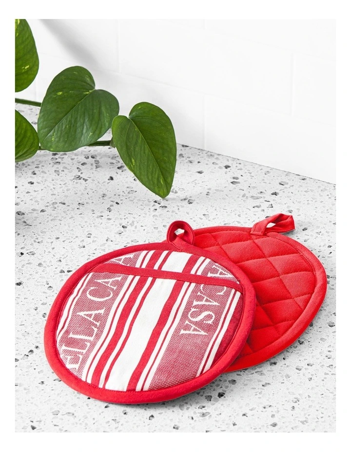 Bella Casa Red 2pk Oval Potholder image 2