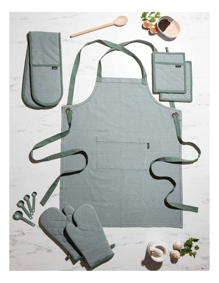 Eco Recycled Leaf Apron in Green image 2