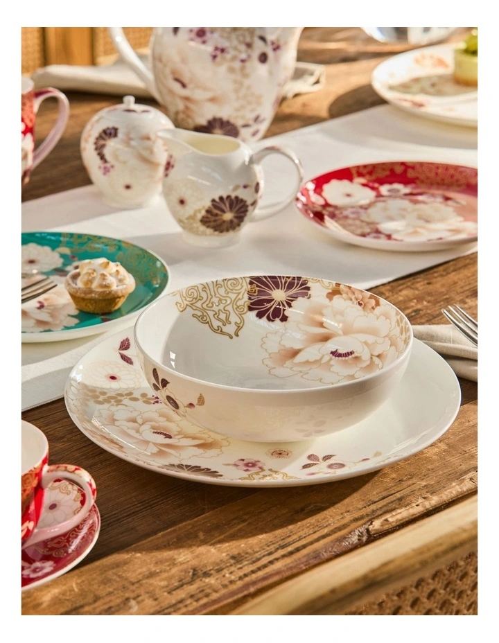 Kimono Dinner Set 12 Piece in White image 3