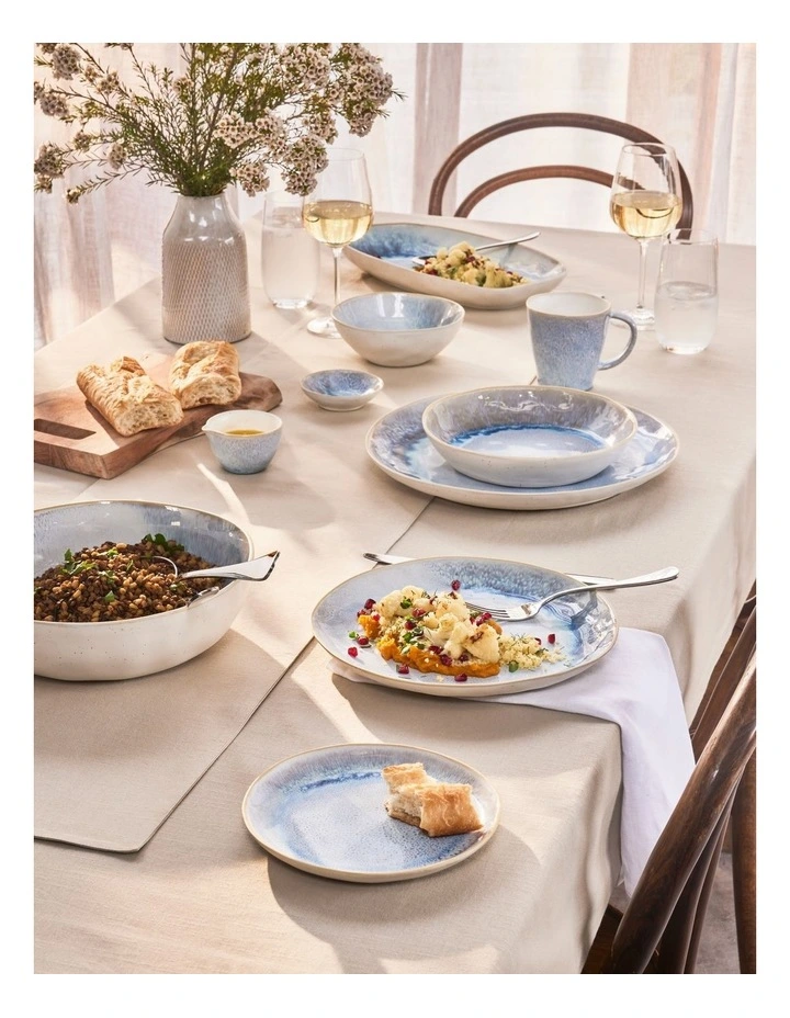 Gift Boxed Lunara Coupe Dinner Set 12 Piece in Blue image 6