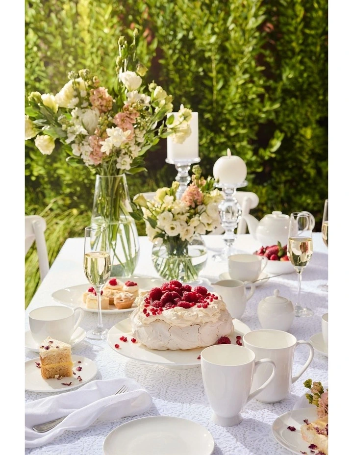 Cashmere Footed Mug 300ml in White image 3