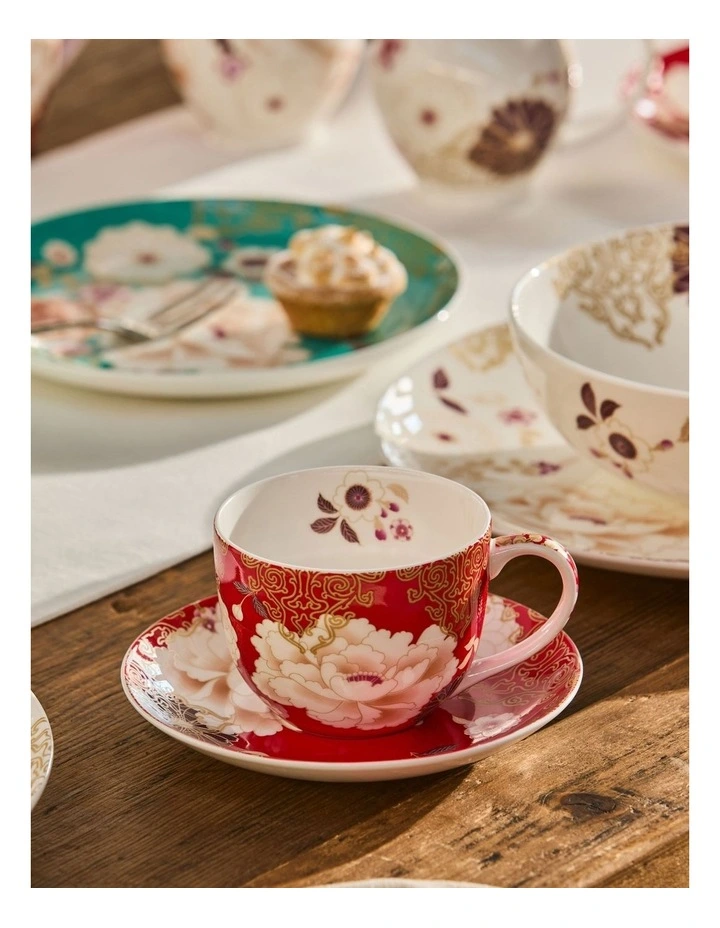 Kimono Cup and Saucer 250ml in Red image 4
