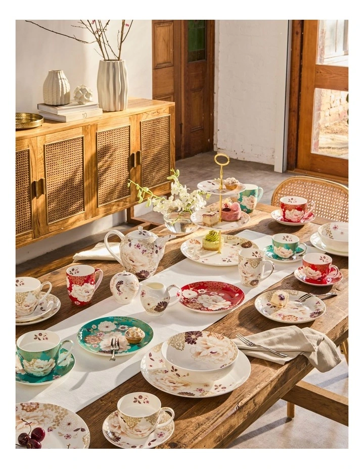 Kimono Cup and Saucer 250ml in Red image 5