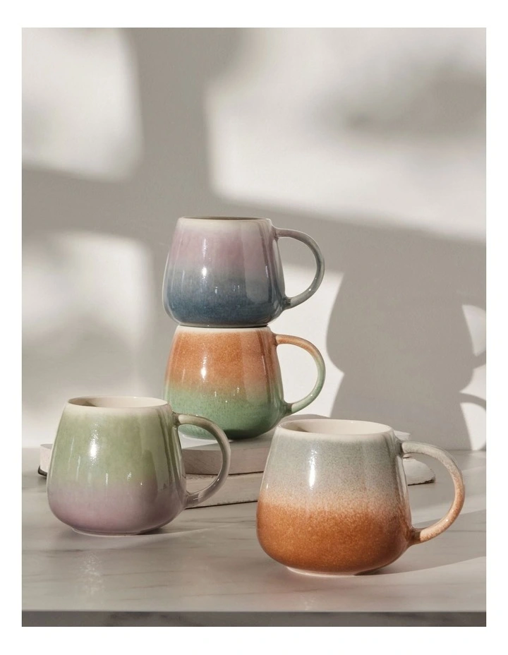The Club Aurora Snug Mug 440ml in Multi image 3