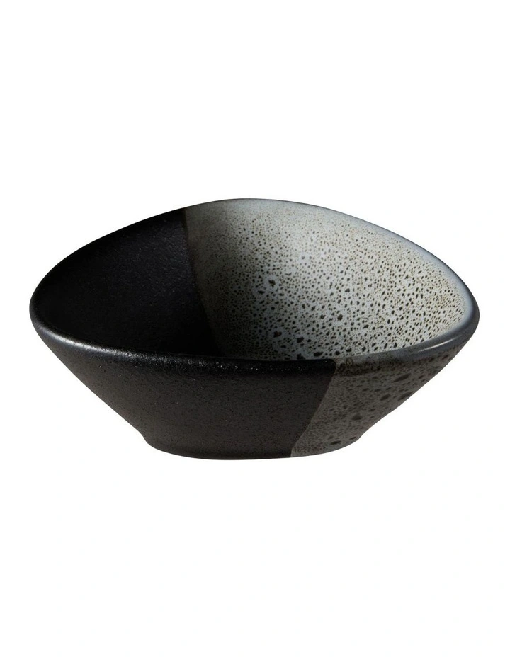 Umi Triangle Sauce Bowl 10x3.5cm in Black image 1