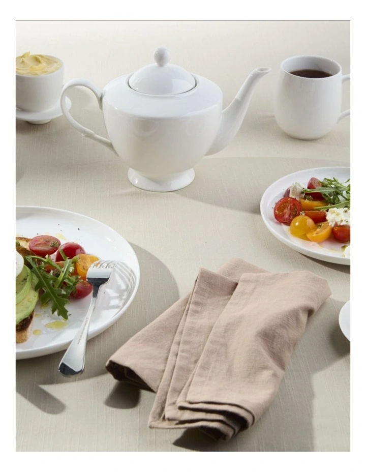 Basics Classic Teapot With Infuser 1L in White image 6