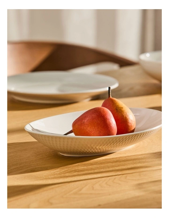 Oval Bowl 25x17cm in White image 2