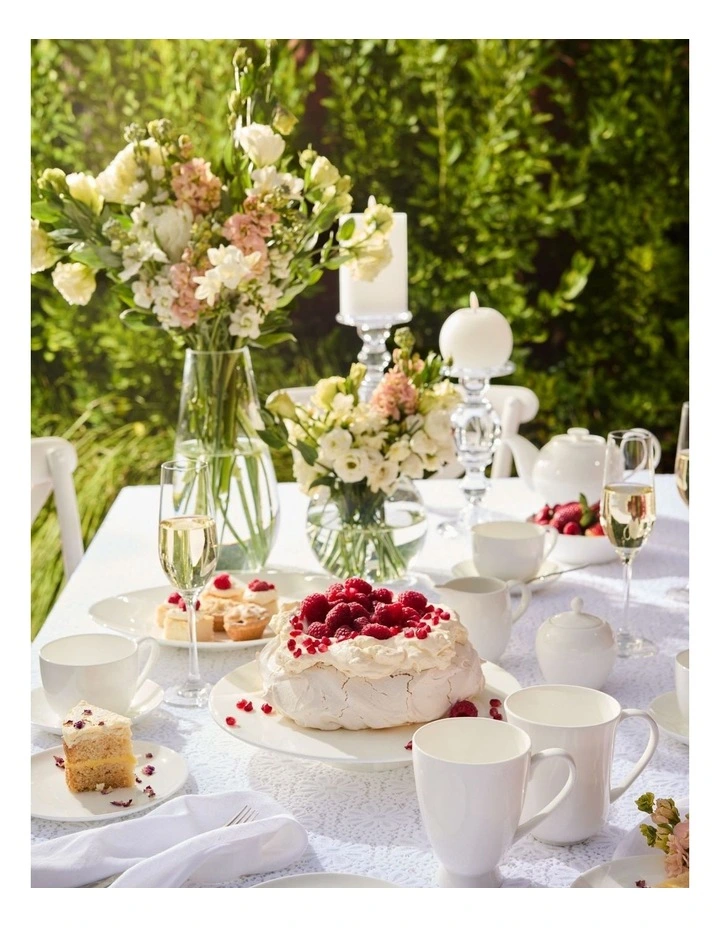 Cashmere Footed Cake Stand 28.5x5.5cm in White image 3