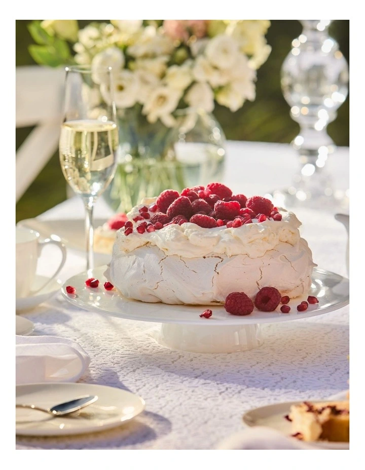 Cashmere Footed Cake Stand 28.5x5.5cm in White image 4