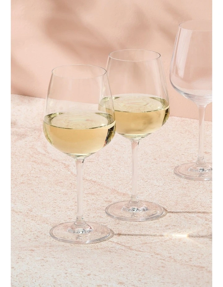 Manhattan Wine Glass 515ml Set of 6 Gift Boxed in Clear image 5