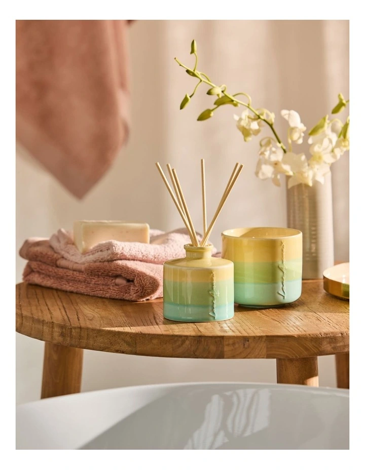 Chapters Road Trip Fragrance Candle 325g image 4