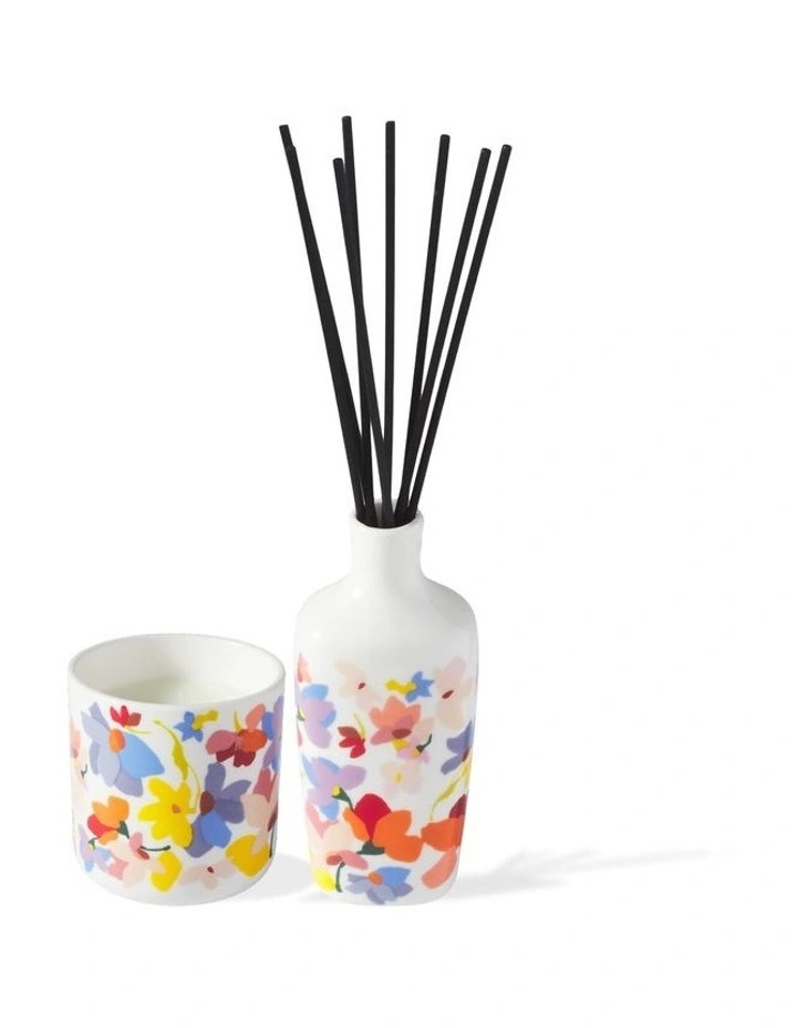 Prudence De Marchi Dancing Flowers Candle 180g & 150ml Diffuser Giftbox Set image 2