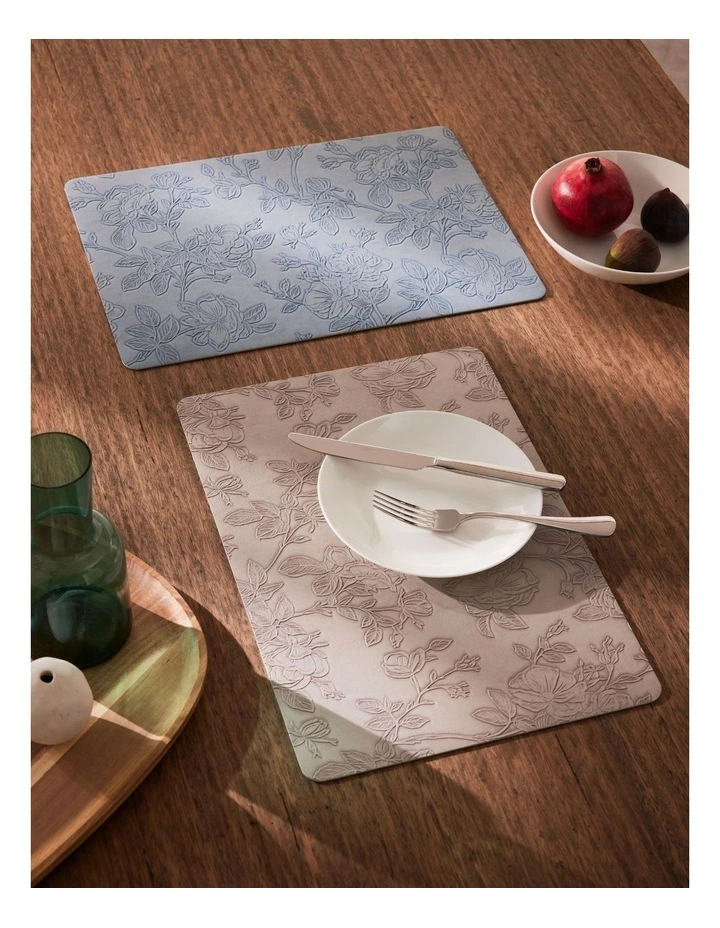 Table Accents Embossed Placemat 43x30cm Denim Floral image 5