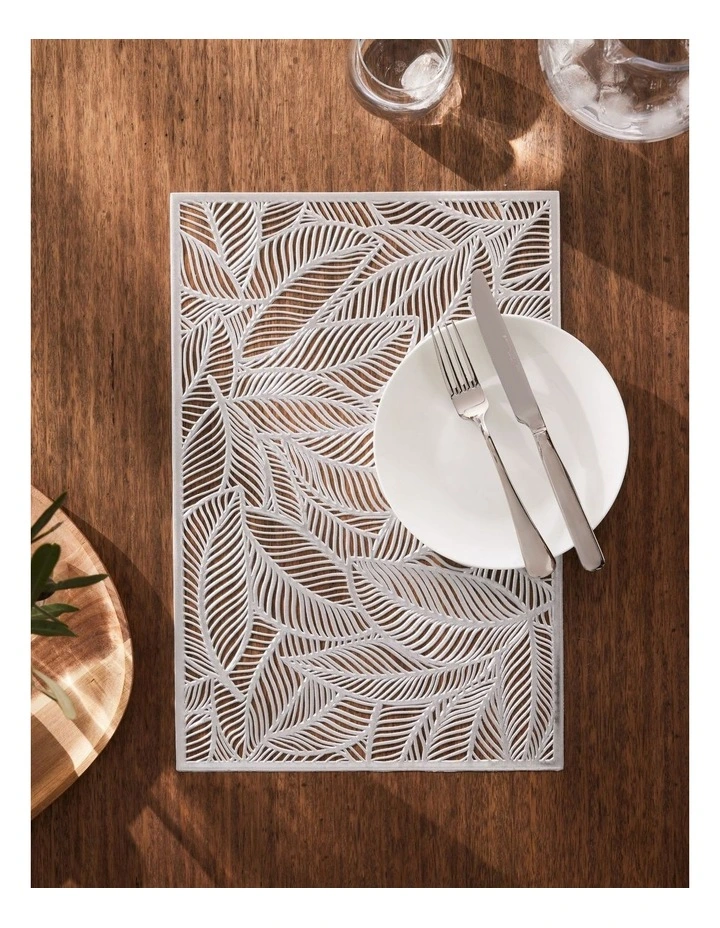 Table Accents Cut-Out Placemat 45x30cm Leaf Silver image 5