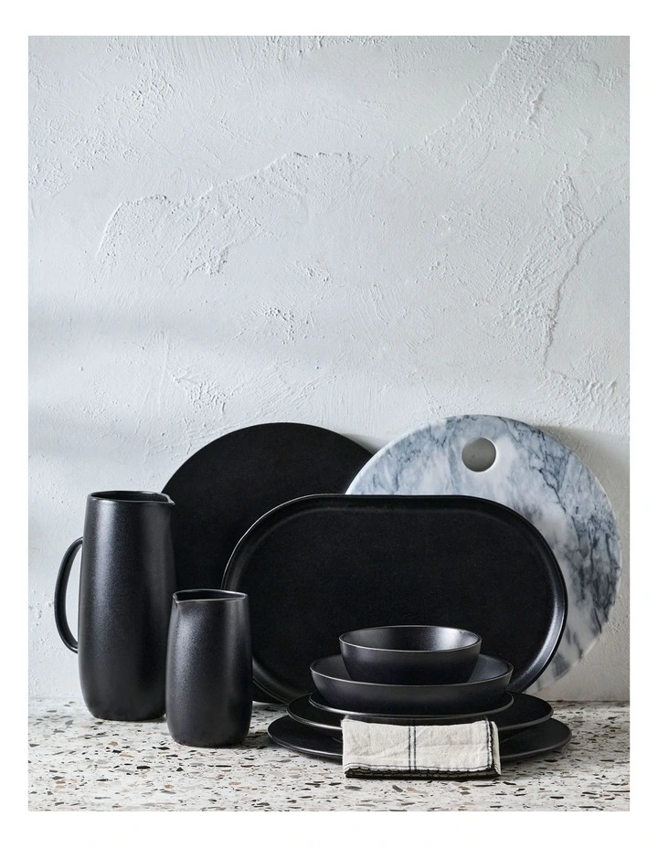 Riley Round Platter in Black 34cm image 3