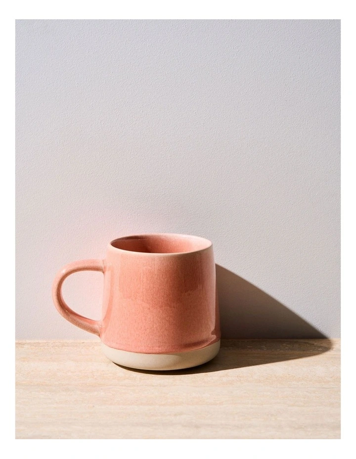 Charlie Mug in Coral image 2