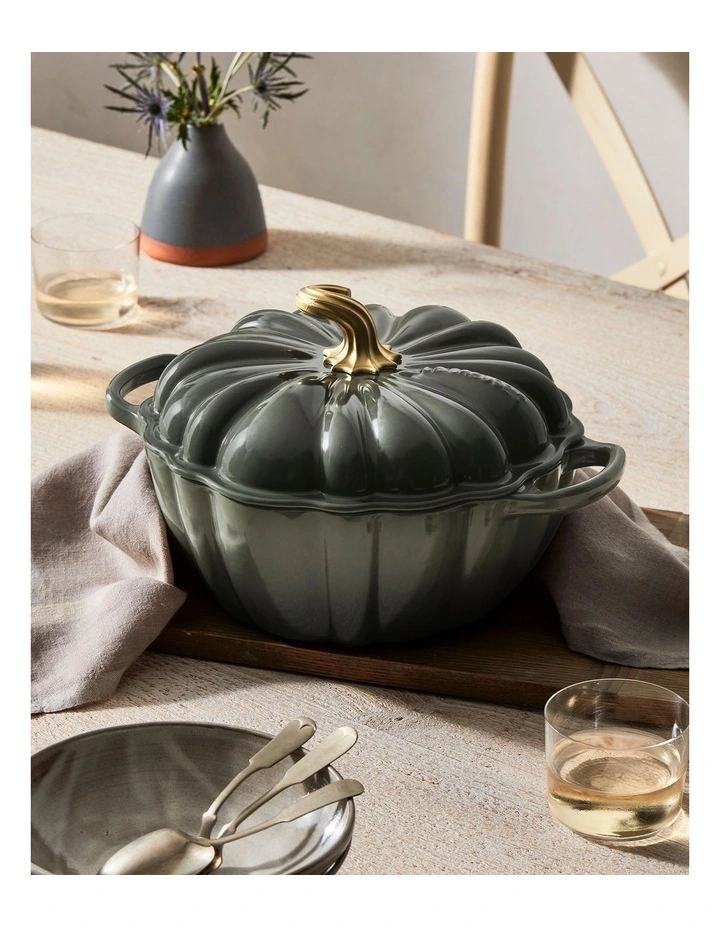 Pumpkin Cast Iron Cocotte 24cm Thyme image 1