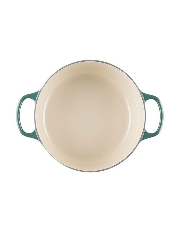 Signature Round Casserole 24cm in Green image 3