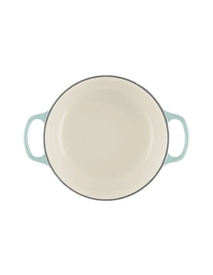 Signature Round Casserole 20cm in Sea Salt image 4
