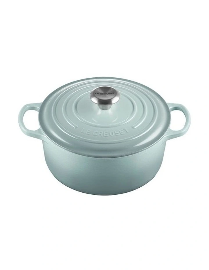 Signature Round Casserole 24cm in Sea Salt image 3