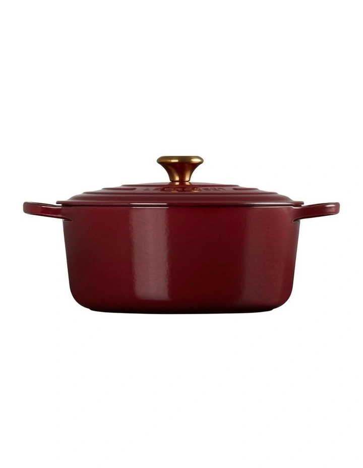 Signature 28cm/6.7L Round Casserole Dish in Garnet image 4