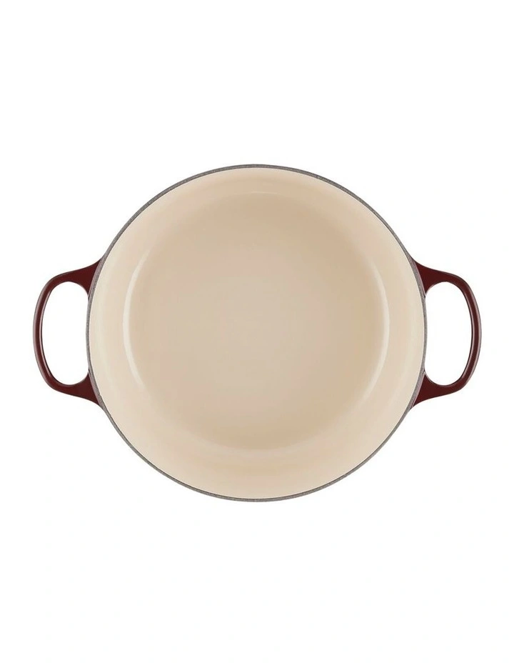 Signature 28cm/6.7L Round Casserole Dish in Garnet image 5