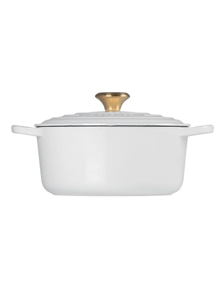 Signature 24cm / 4.2L Round Casserole White image 4