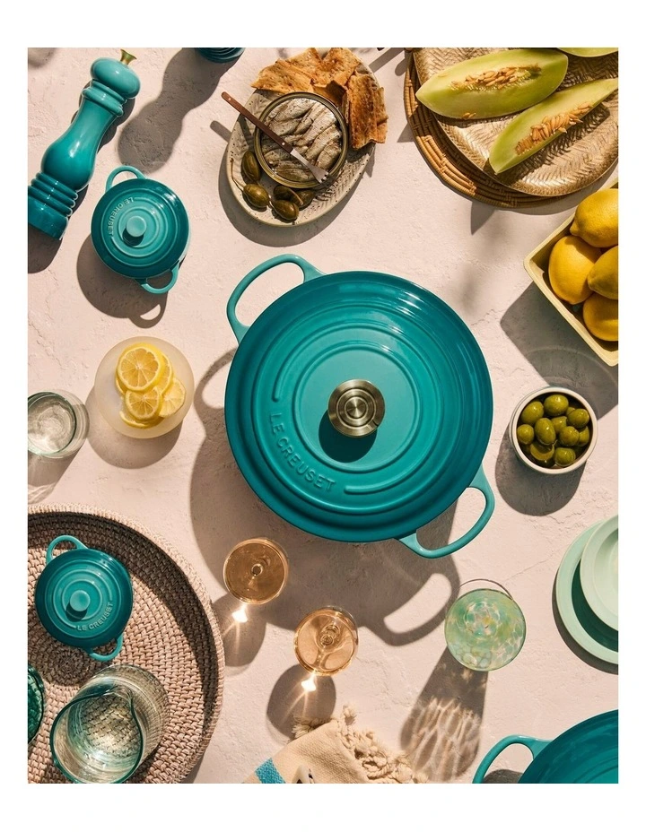 Signature Round Casserole 24cm Bleu Riviera image 2