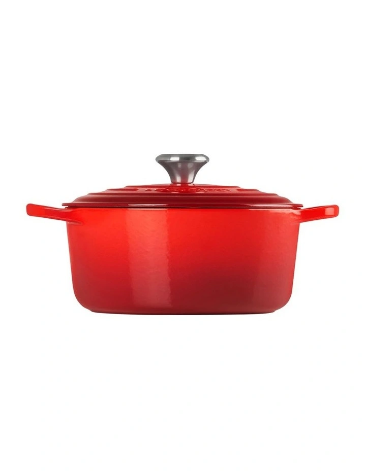 Signature Cast Iron Round Casserole Red image 2