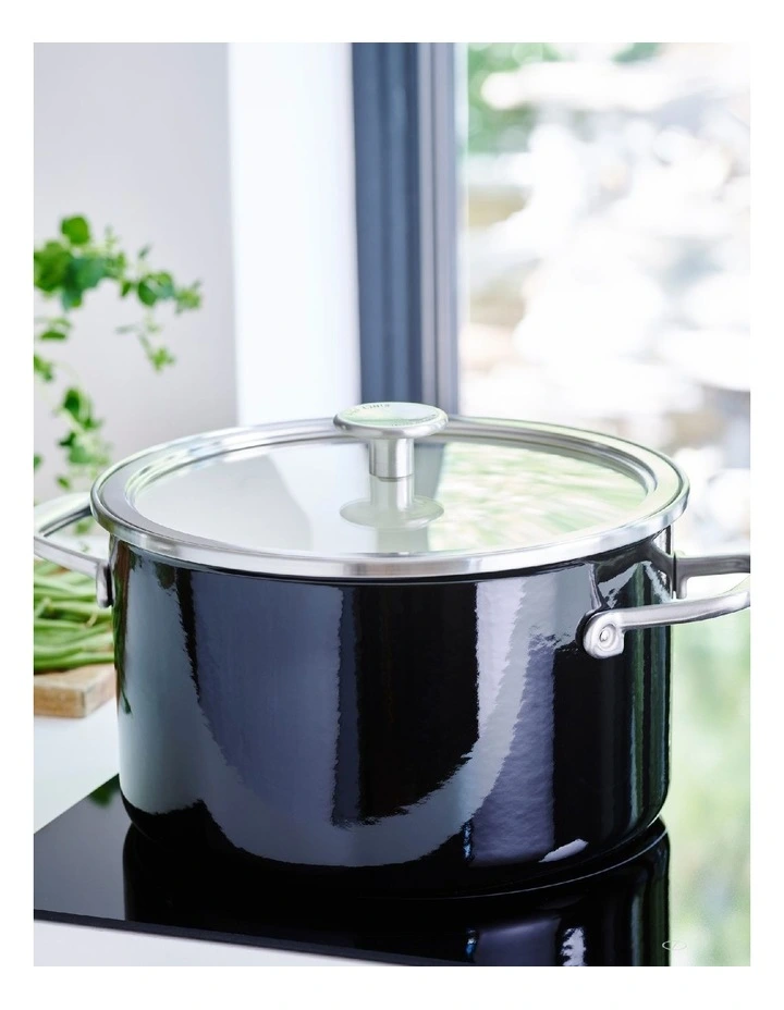 Artisan Steel Core Enamel Covered Casserole 24cm/6L in Black image 2