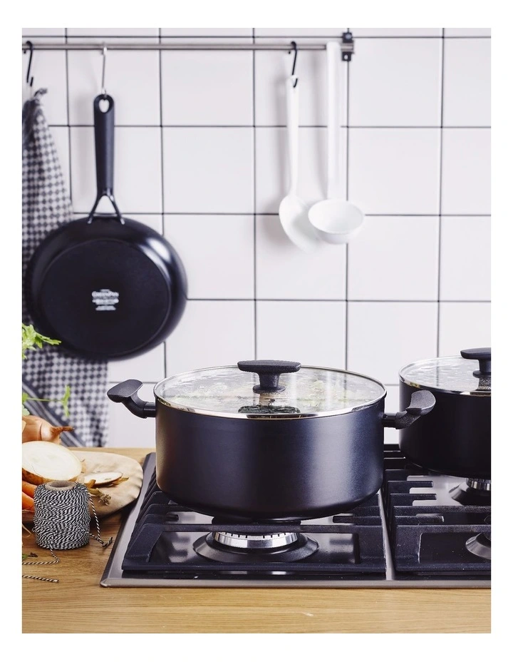Smartshape 24cm/5.14L Covered Casserole PFAS-free ceramic non-stick image 3