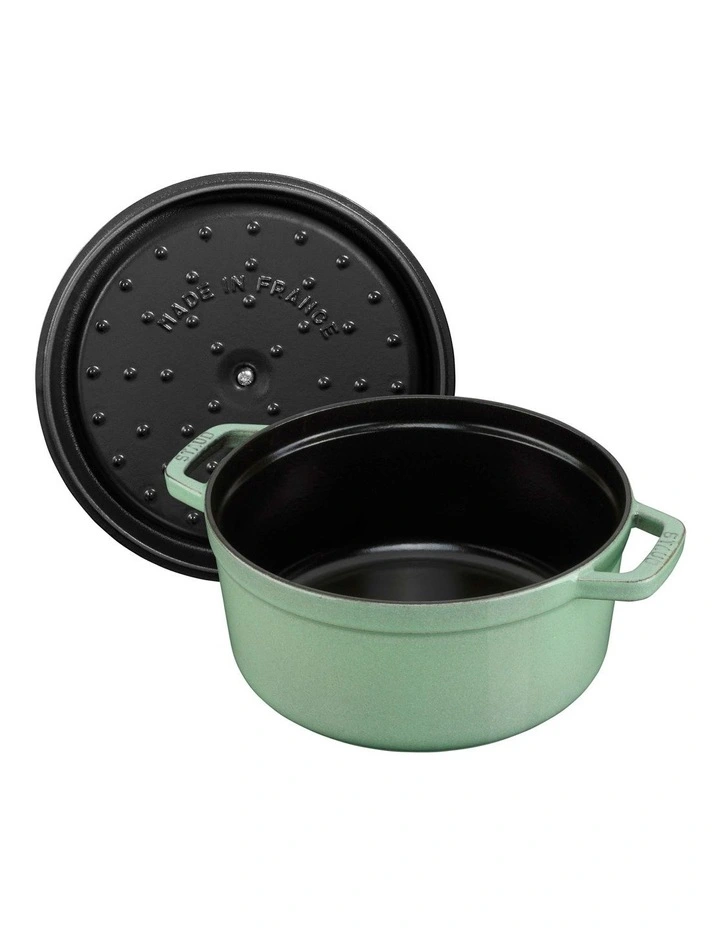 Round Cocotte 24cm in Sage Green image 5