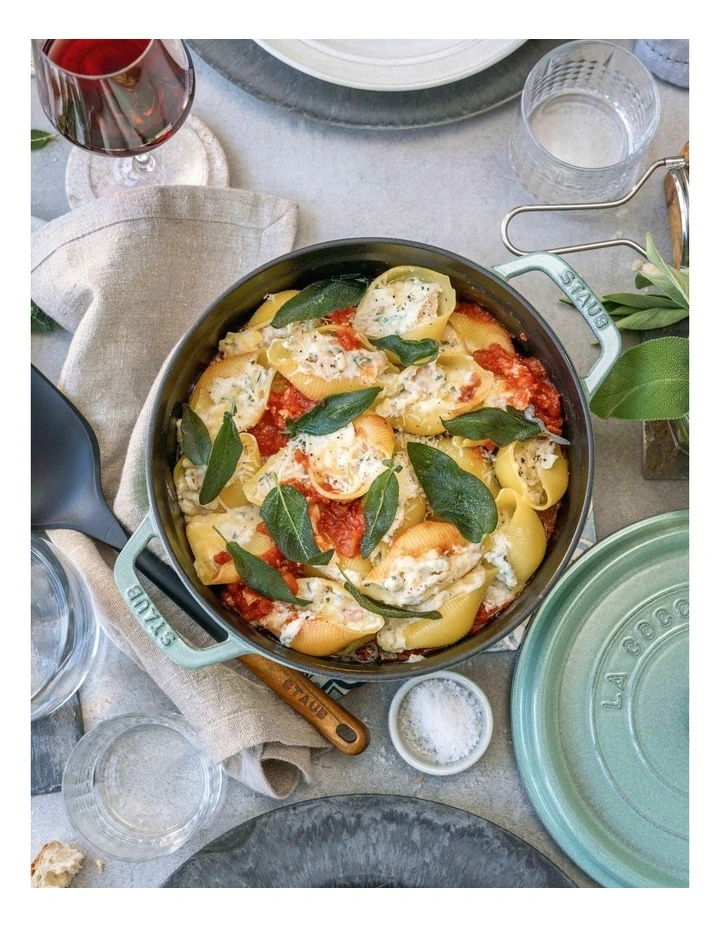 Round Cocotte 28cm in Sage Green image 2
