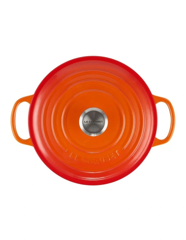 Signature Round Casserole 20cm/2.4Lt in Volcanic image 3