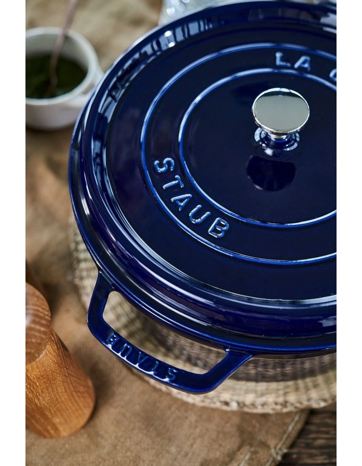 Round Cocotte 28cm in Dark Blue image 6