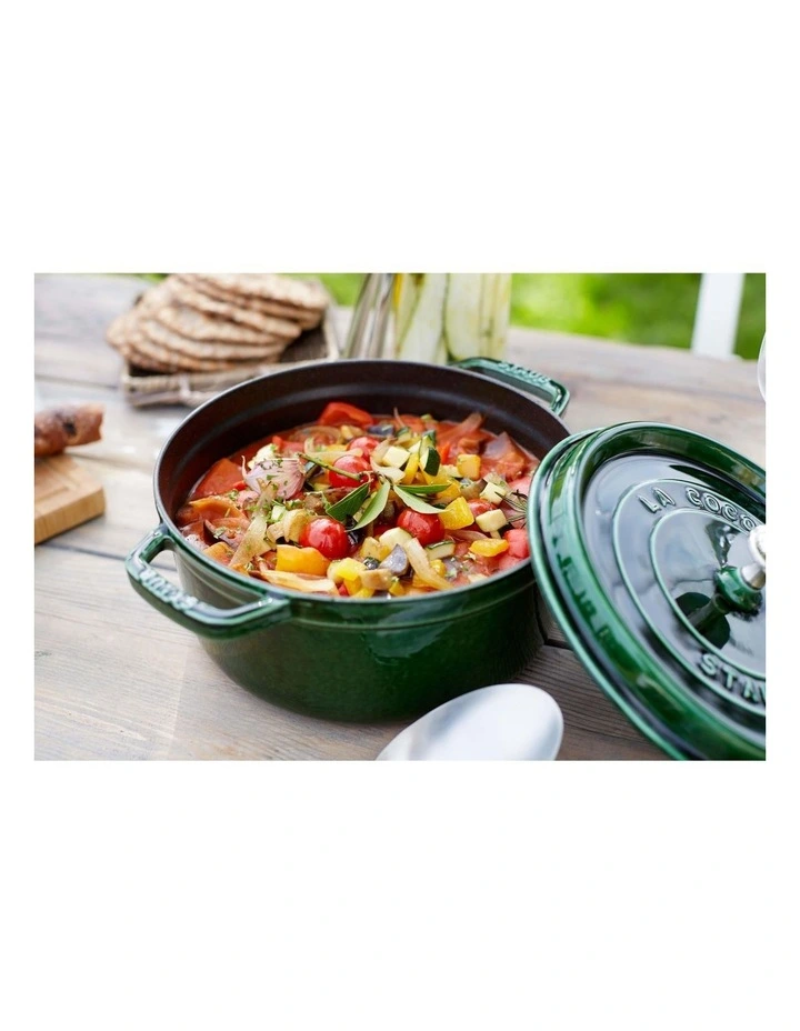 Round Cocotte Basil 28cm/6.7L in Green image 6