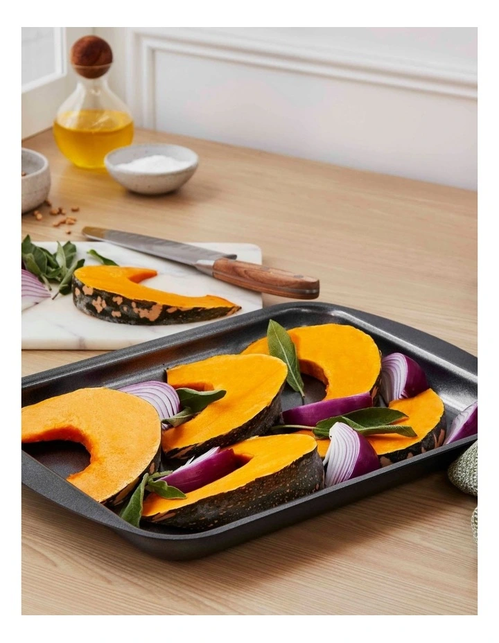 Per Benessere 35 x 27cm Oven Tray image 2