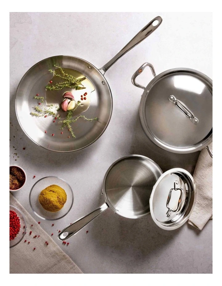 Con Cuore Stainless Steel Induction Covered Saucepan 20cm/2.8L in Silver image 2