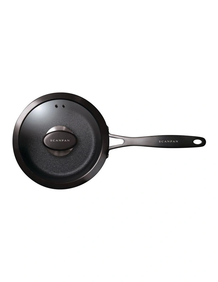 Saucepan 18cm in Black image 2
