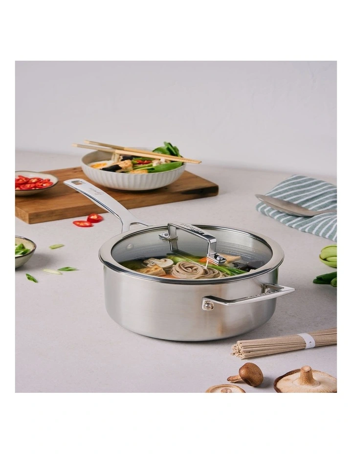 Pyrohex Saucepan with Helper Handle 20cm/3.5 Litre image 3