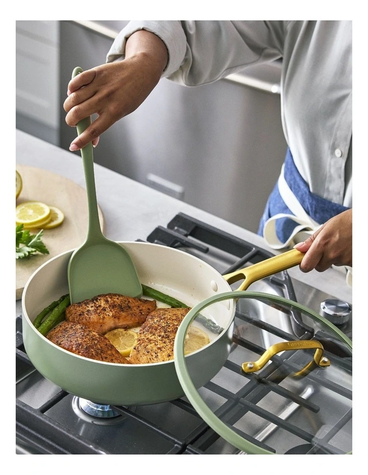 Padova Ceramic Non-stick Cookware Set 5 Piece in Sage image 3