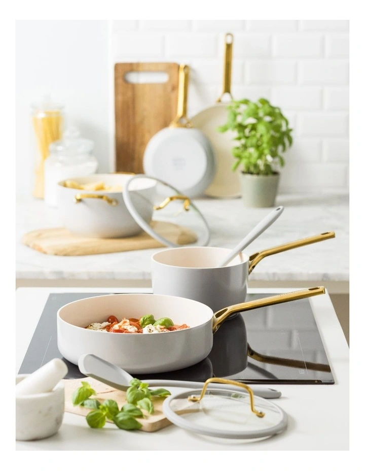 PFAS-free ceramic non-stick Padova Reserve Cookware Set 5 Piece in Dove Grey image 3