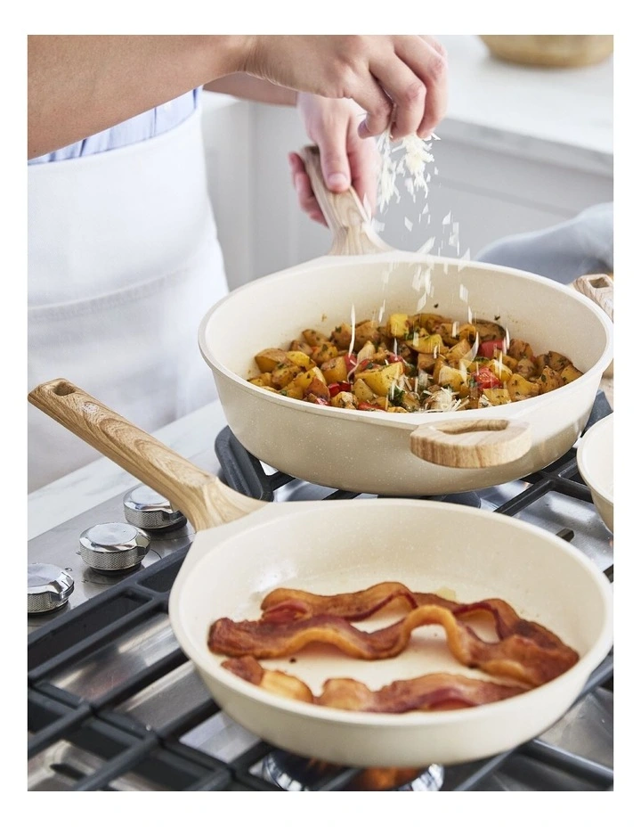 Arte 5 Piece Cookware Set in Sparkled Cream image 3